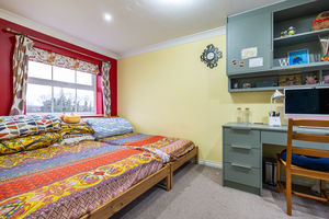 Bedroom- click for photo gallery
